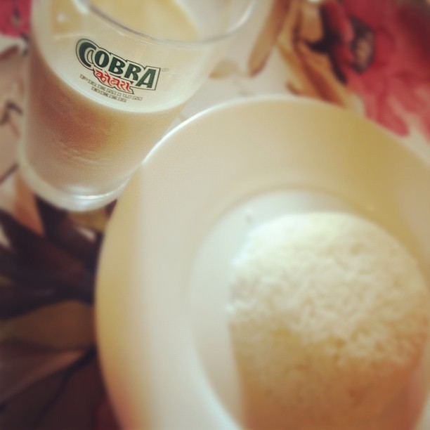 Mjölk i Cobraglas med ris...